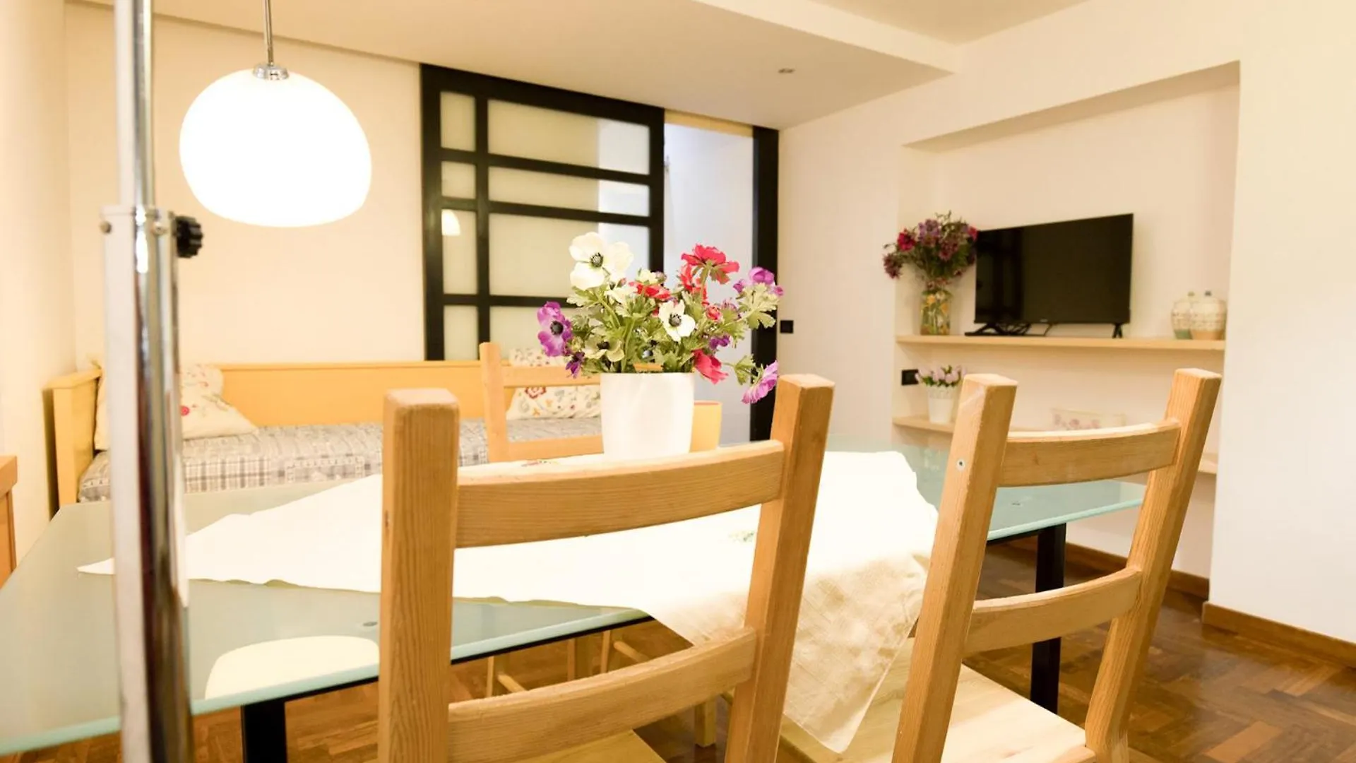 Apartment Bella Sorella Suite Napoli Italy